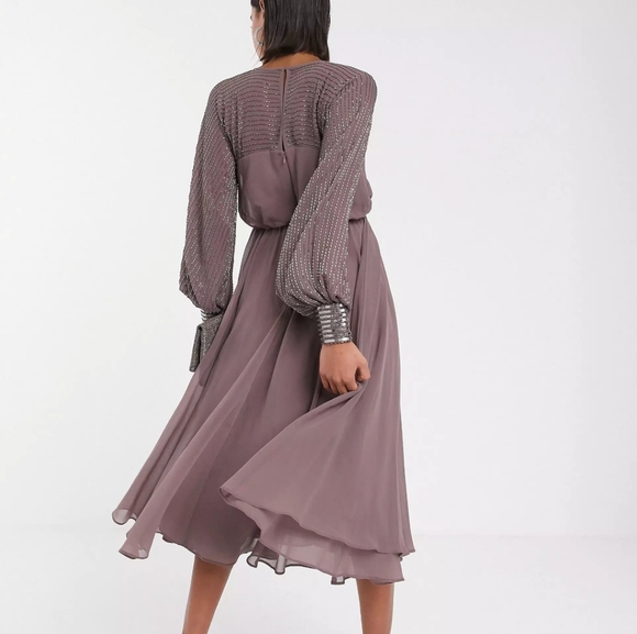 ASOS midi dress with bead embellishments in mauve - Picture 2 of 7